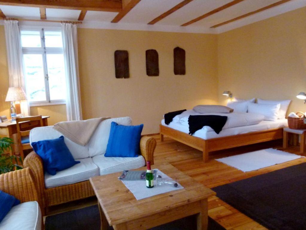 Gutshof Woldzegarten Hotel Ngoại thất bức ảnh