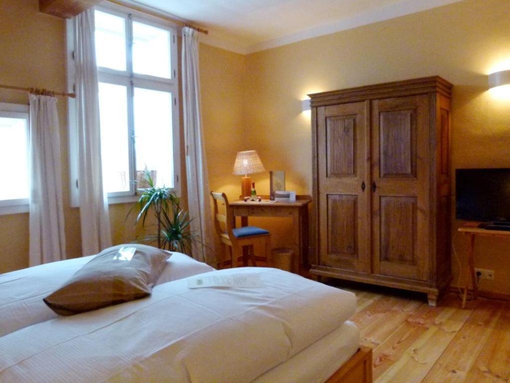 Gutshof Woldzegarten Hotel Ngoại thất bức ảnh